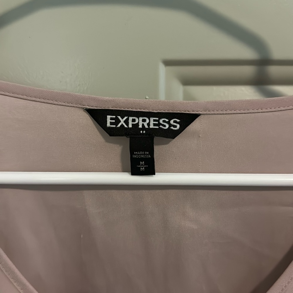 Express Silk Top - Picture 4 of 4